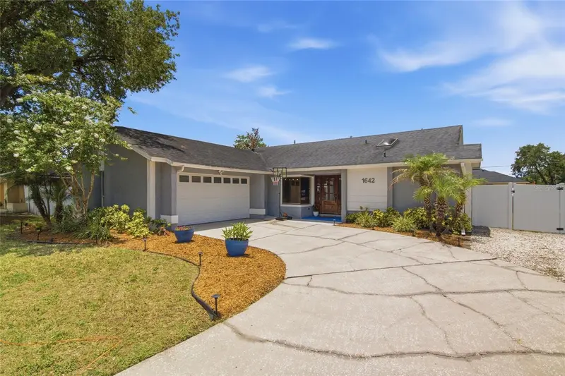 1642 Colleen Dr, FL