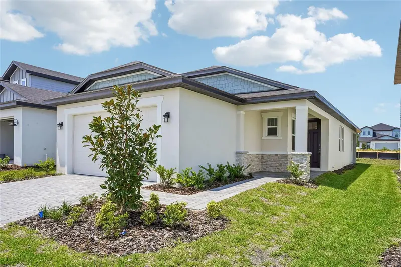 2202 Wildberry Way Way, FL