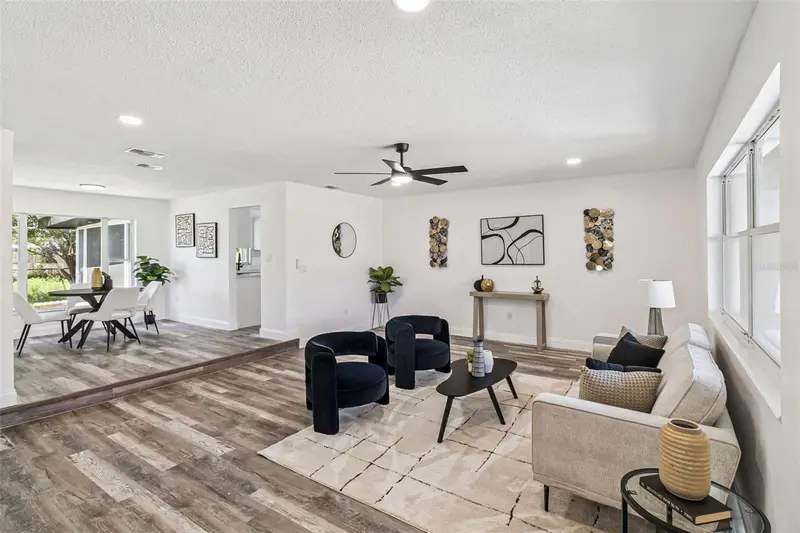 903 Jefferson Rd, FL