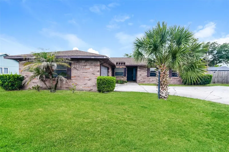 924 S Heron Cir, FL