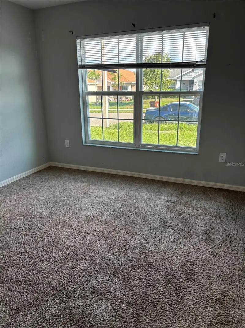 513 Pentas Ln, FL