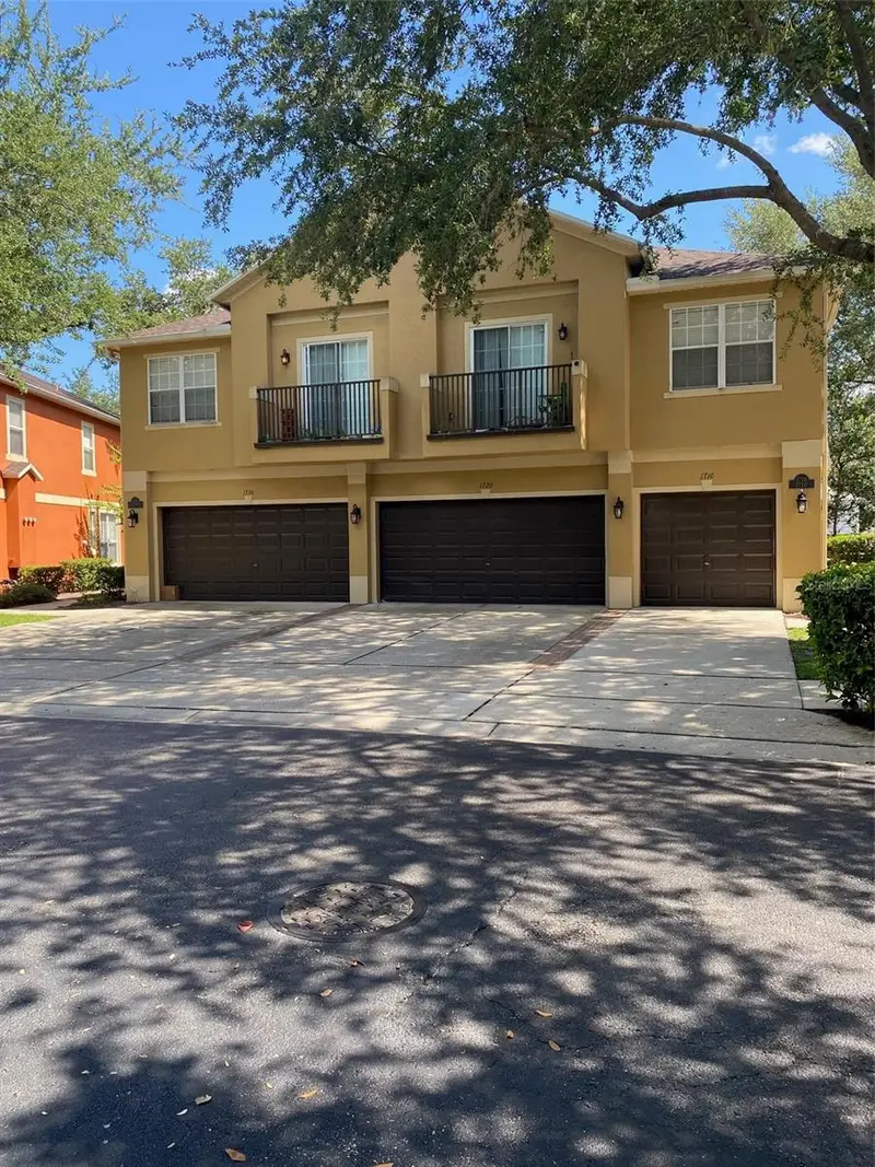 2130 Pine Oak Trl, FL