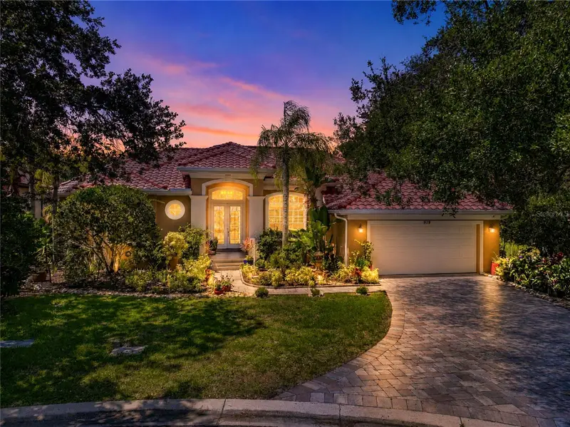 919 Tranquility Cir, FL