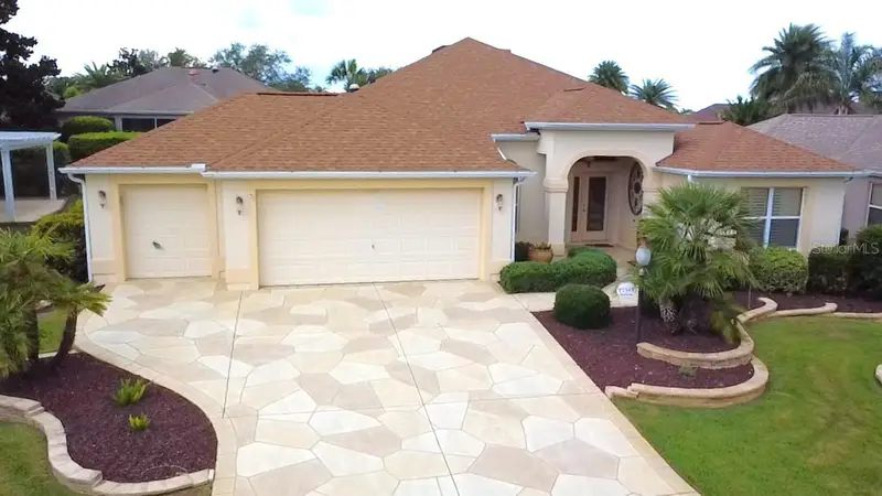 754 Chapman Loop, FL