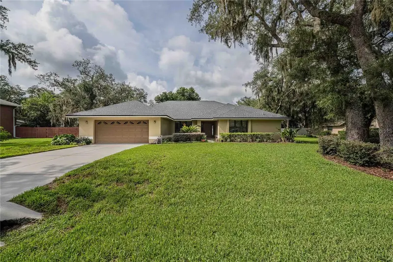 1749 Lady Bowers Trl, FL