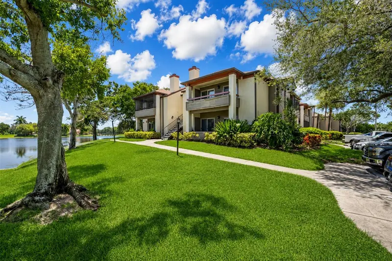 10263 Gandy Blvd N #2116, FL