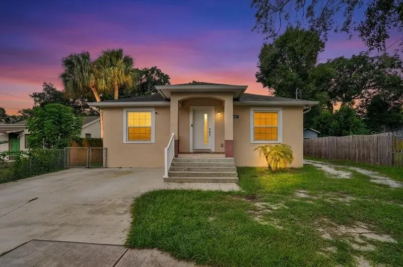 1607 E Linebaugh Ave, FL
