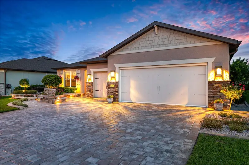 8690 Sw 61st Loop, FL