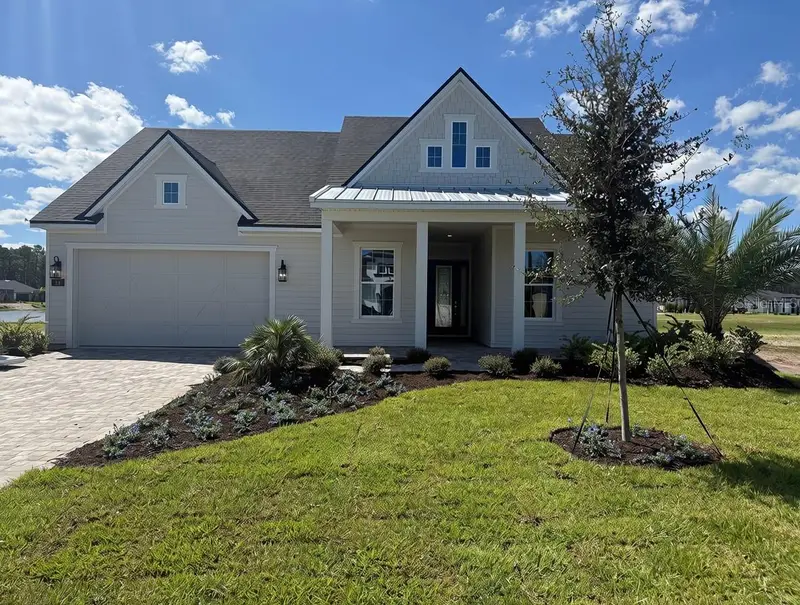 54 Newcastle Ln, FL