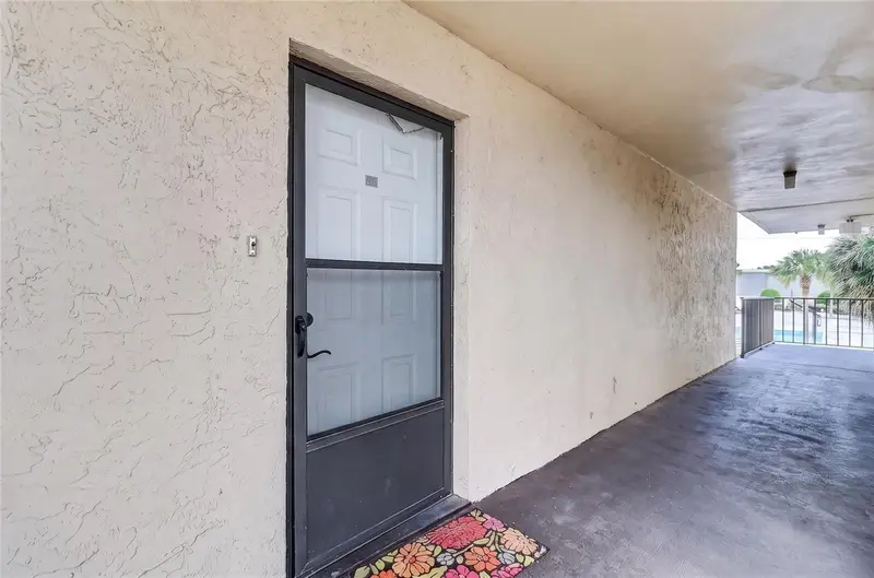 1130 N Lake Parker Ave #E233, FL