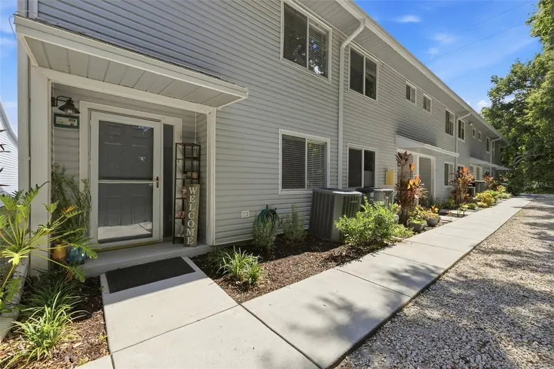 500 New York Ave #7, FL