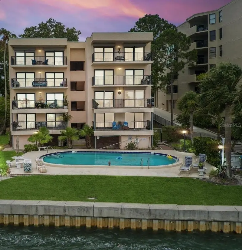 9 Turner St #11, FL