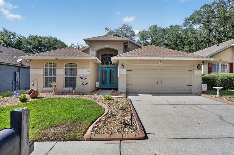 160 Easton Cir, FL