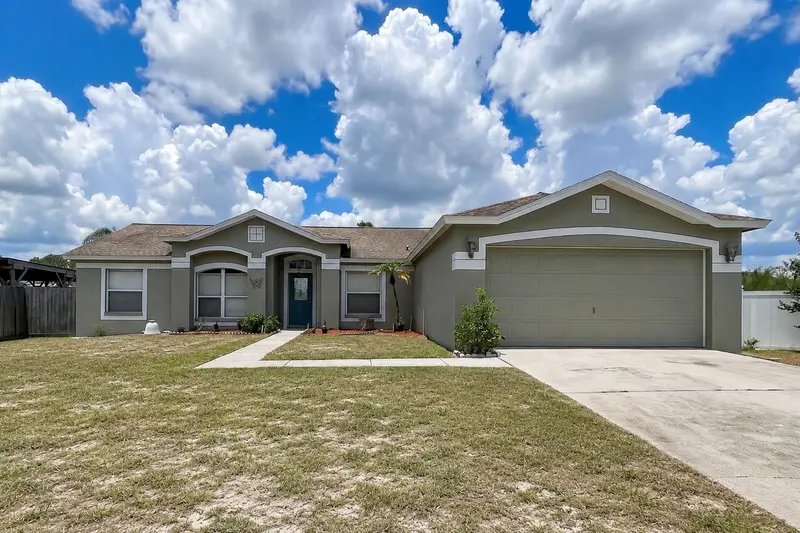 12803 Yarn Pl, FL