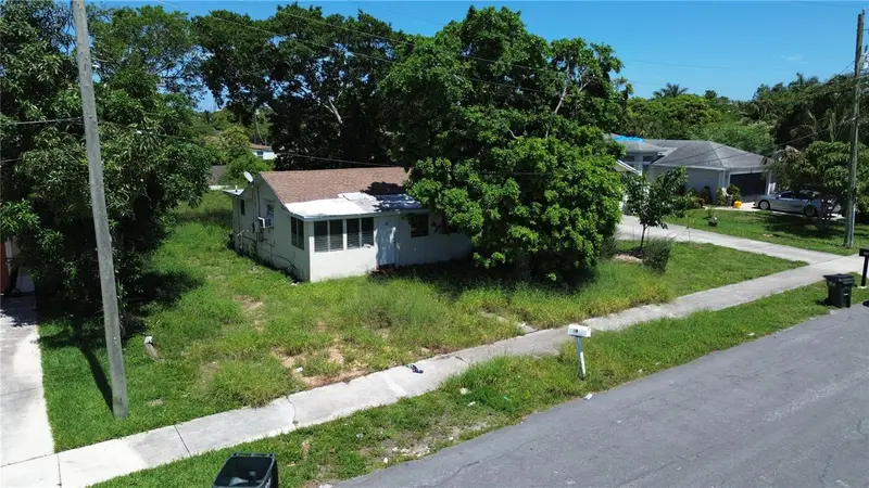 39 Nw 13th Ave, FL