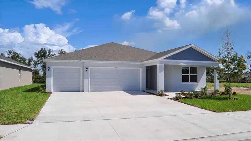 17616 Whiskey Creek Trl, FL