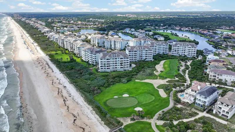 300 Cinnamon Beach Way #221, FL