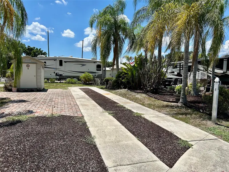 2928 Birdie Dr, FL