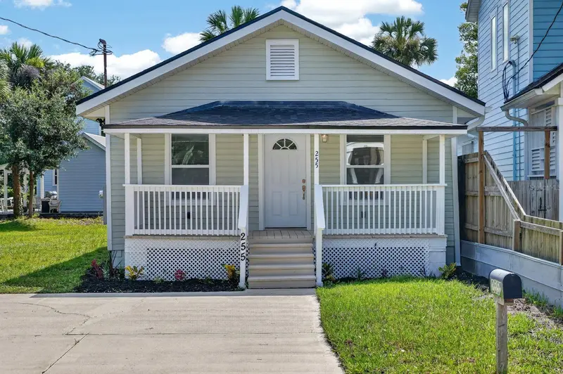 255 Riberia St, FL