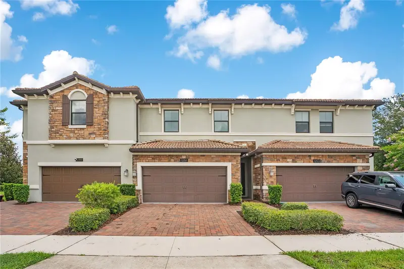 ChampionsGate listing
