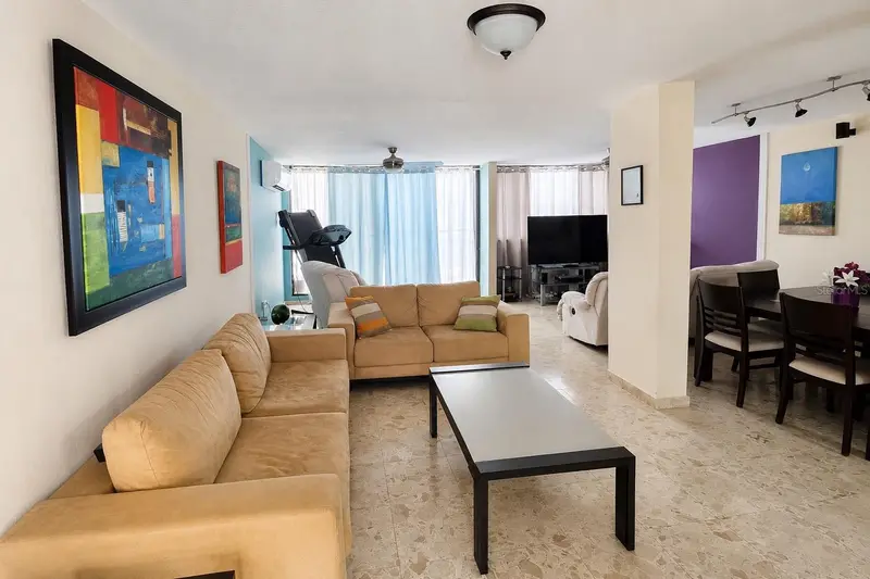 5 Parque De Torrimar, PR