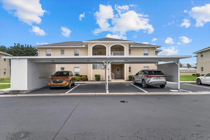 5800 Sabal Trace Dr #1204, FL