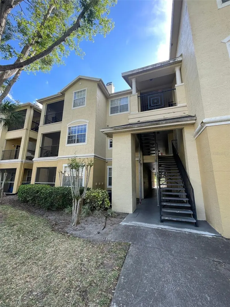 2586 Robert Trent Jones Dr #1115, FL