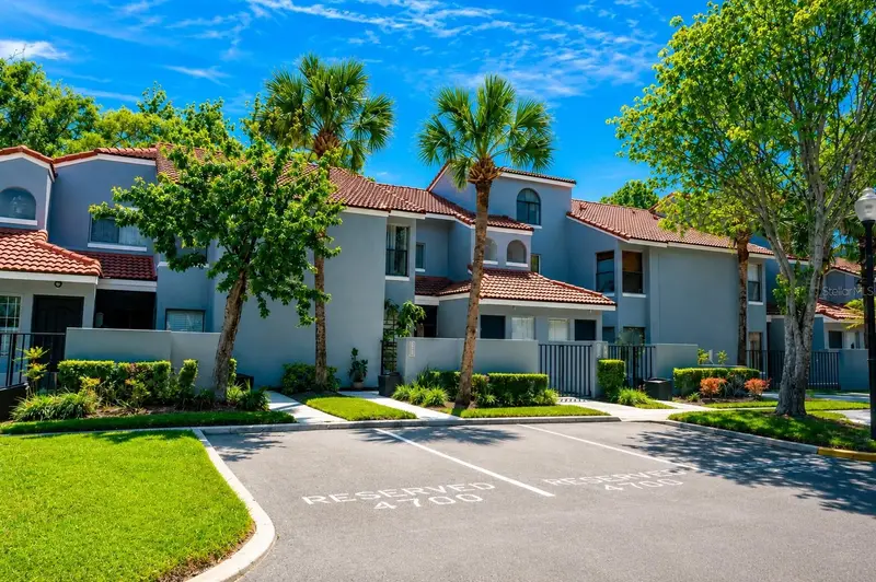 4704 Chevy Pl #180, FL