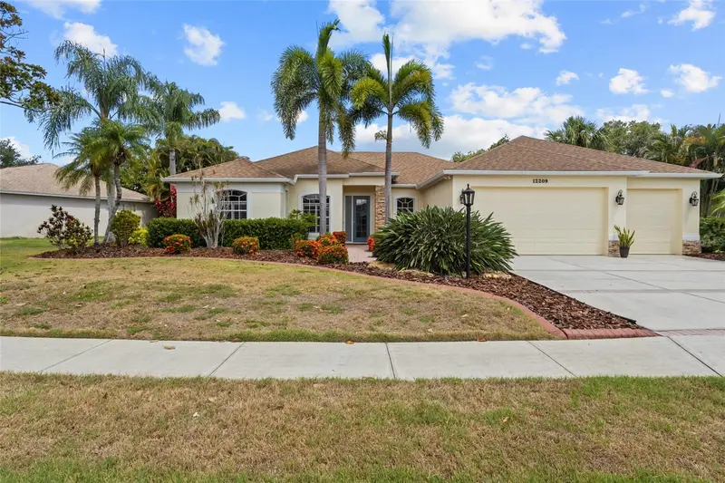 12209 Clubhouse Dr, FL