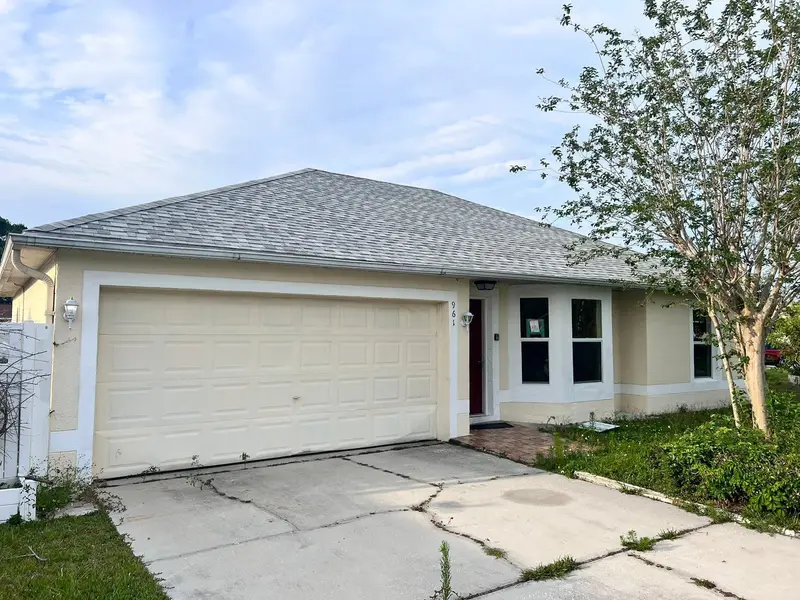 961 Derbyshire Dr, FL