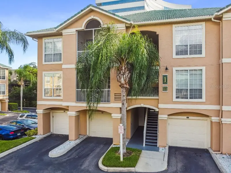 1201 Bay Club Cir, FL