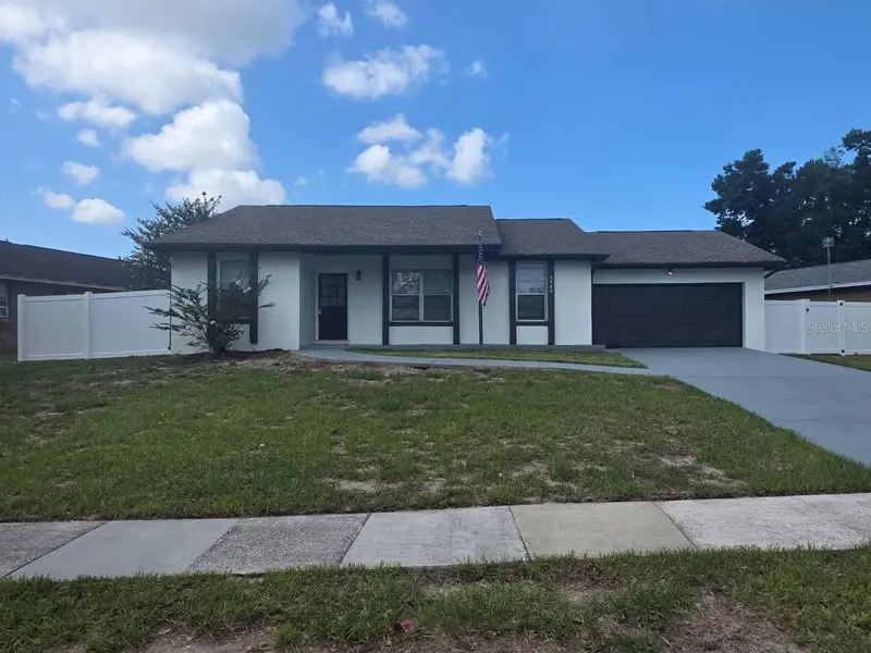 8426 Village Green Rd, FL