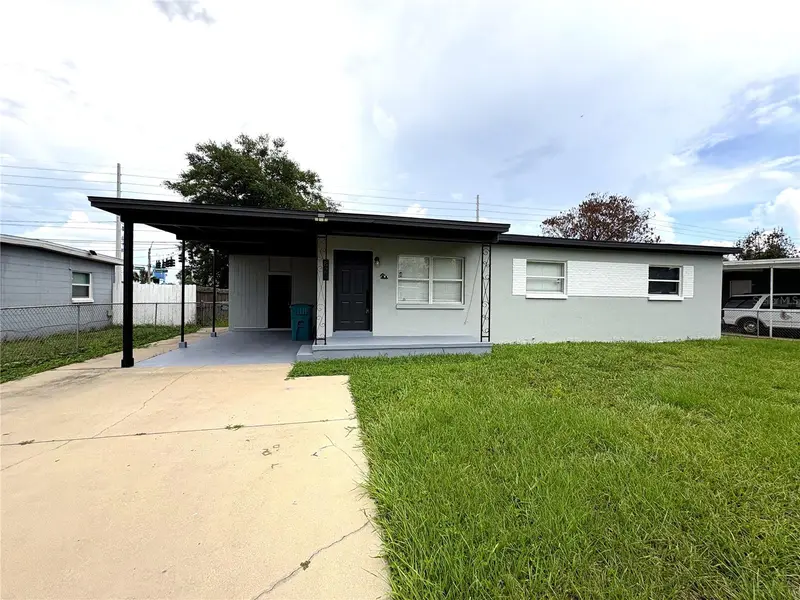 821 S Solandra Dr, FL
