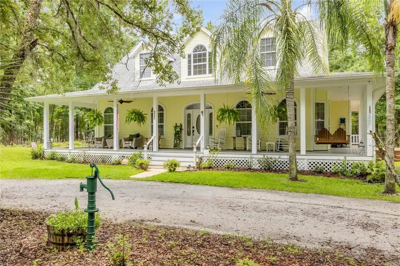227 N Samsula Dr, FL