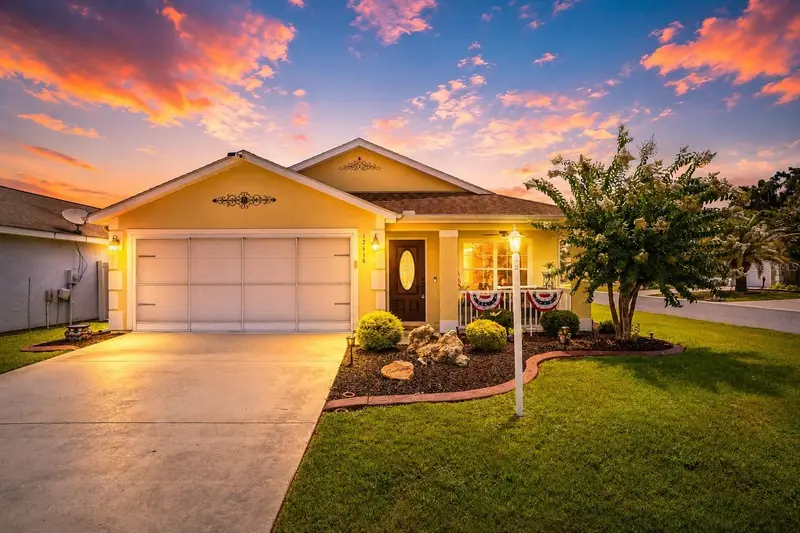 12416 Ne 48th Loop, FL