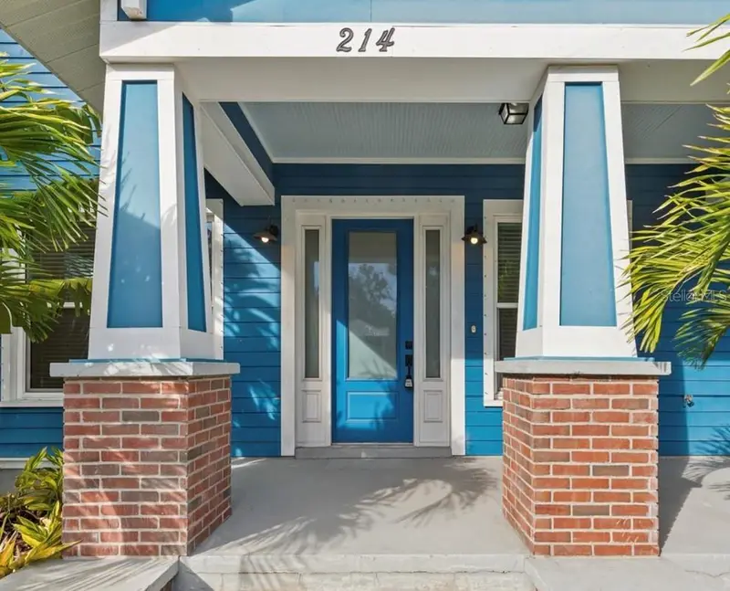 214 E Floribraska Ave, FL