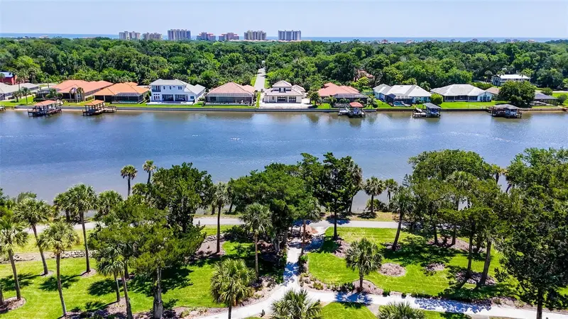 50 Palm Harbor Pkwy #38, FL