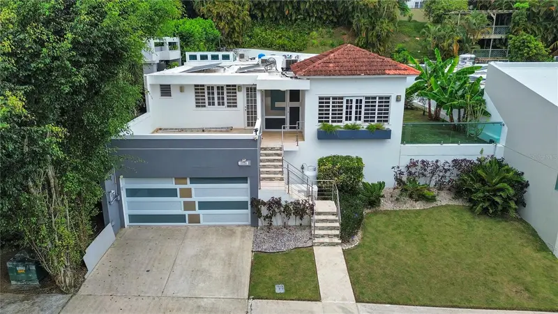 B-31 Poppy Street Parque Forestal, PR