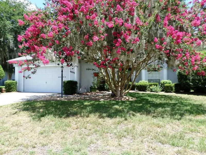 9093 Sw 192nd Court Rd, FL