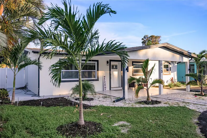 1015 Boca Ciega Isle Dr, FL