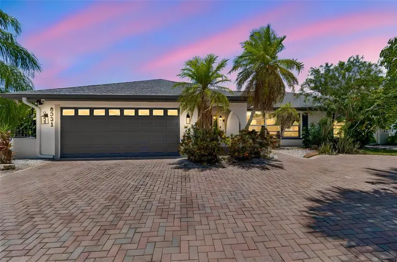 6331 Cocoa Ln, FL