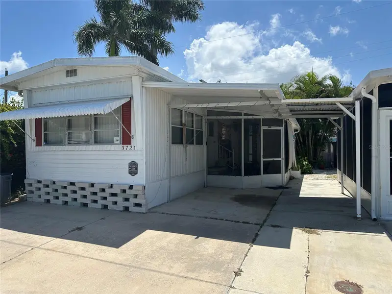 3721 116th St W, FL