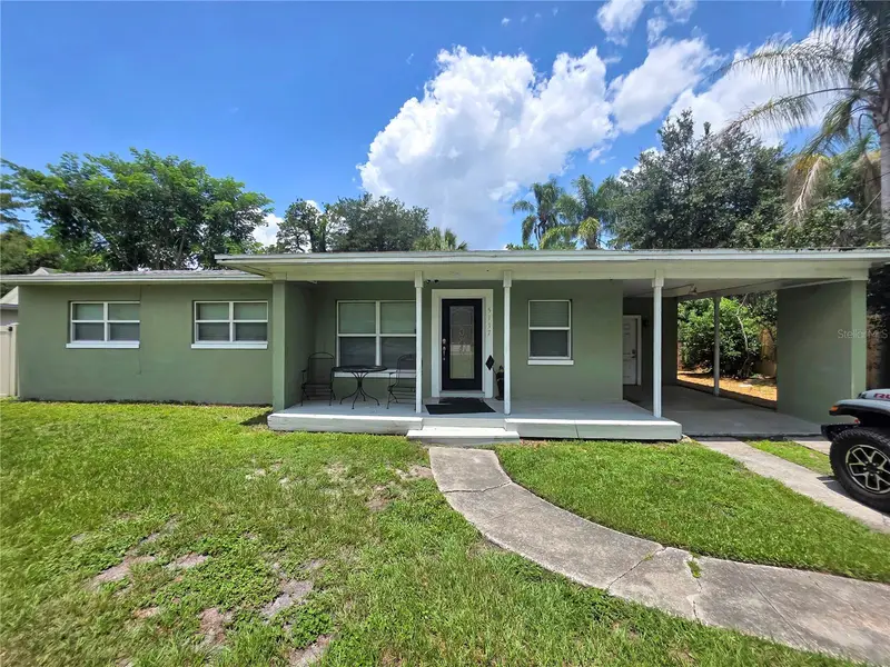5117 Lake Howell Rd, FL
