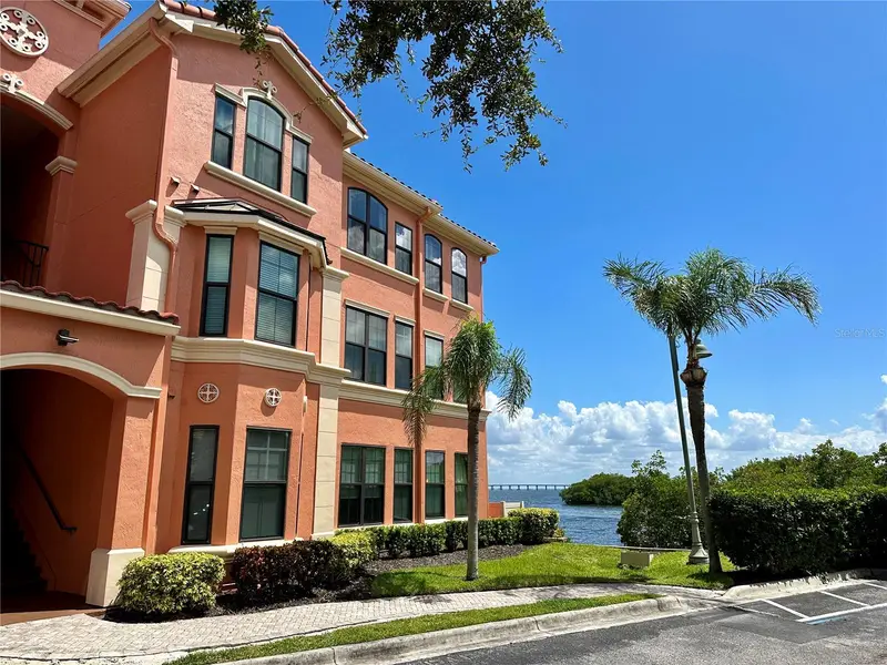2732 Via Murano #526, FL