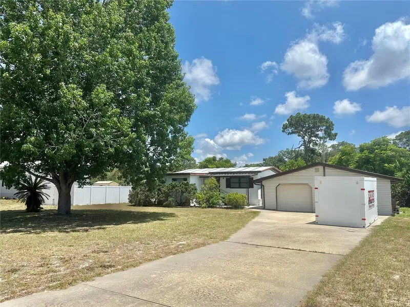 9702 Andy Dr, FL
