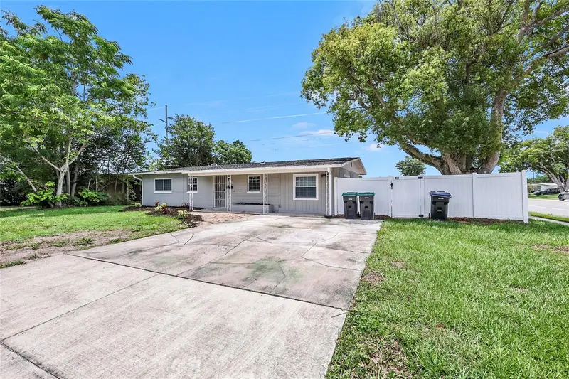 10855 Genevieve St, FL