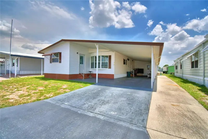 4242 Cedarwood St, FL
