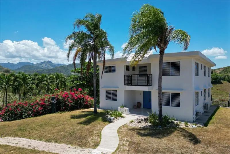 6 Haciendad De Yauco #6, PR