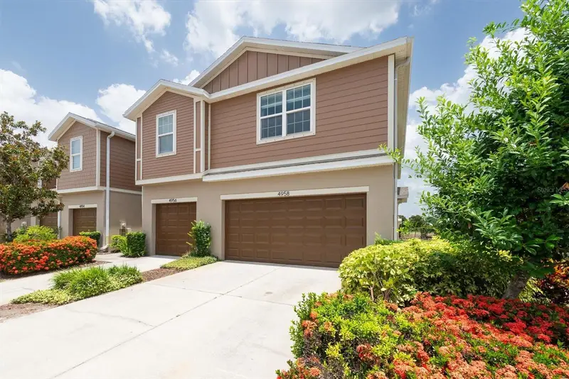 4958 White Sanderling Ct, FL