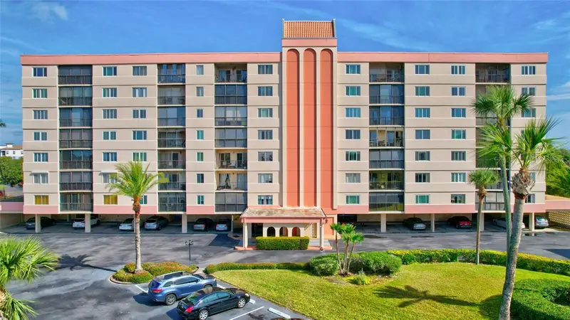 19029 Us Highway 19 N #9-308, FL